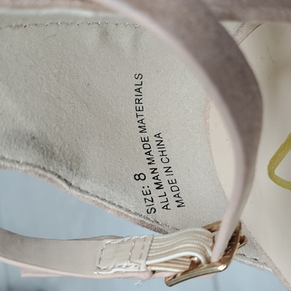 Lulu's Womens "Like New" Pubkished Author Ankle Strap Suede Heels shoes 8 - Picture 12 of 13